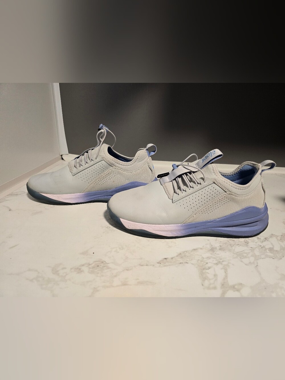 Clove Classic Womens Size 10 Grey Athletic Shoes with Light Blue Accents